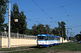 Tatra-T3A #5119-5120 3-го маршрута на улице Залютинской подъезжает к конечной "Залютино"
