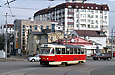 Tatra-T3SU #7009 8-го маршрута поворачивает с Московского проспекта на площадь Восстания
