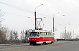 Tatra-T3SUCS #7038 5-го маршрута на улице Морозова спускается с путепровода через ж/д станцию "Качановка"