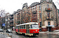 Tatra-T3SU #301 12-го маршрута поворачивает с улицы Мироносицкой на улицу Маяковского