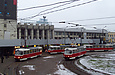 Tatra-T3SUCS #407 20-го маршрута, T3-ВПСт #3015 12-го маршрута, Tatra-T3SUCS #3066 6-го маршрута и Tatra-T3SUCS #416 1-го маршрута на РК "Южный Вокзал"
