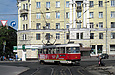 Tatra-T3SUCS #407 20-го маршрута выезжает на улицу Котляра с конечной станции "Южный вокзал"