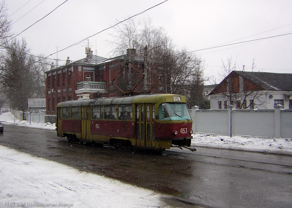 Tatra-T3SU #453 15-го маршрута в начале улицы Шевченко