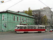 Tatra-T3M #471 5-го маршрута поворачивает с улицы Полтавский шлях на улицу Конева