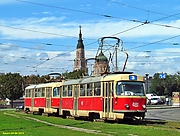Tatra-T3SU #481-482 5-го маршрута на площади Розы Люксембург за поворотом с Пролетарской площади