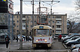 Tatra-T3SU #581 8-го маршрута отправляется от конечной "Улица Одесская"