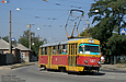 Tatra-T3SU #587 16-го маршрута поворачивает с улицы Веринской на улицу Бестужева