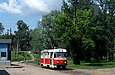 Tatra-T3SU #587 27-го маршрута отправляется от конечной станции "Новожаново"