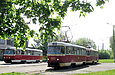 Tatra-T3SU #643-586 23-го маршрута и Tatra-T3A #475 27-го маршрута перед отправлением от конечной "Салтовская"