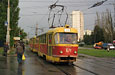 Tatra-T3SU #671-672 26-го маршрута на перекрестке улиц Героев труда и Гвардейцев Широнинцев