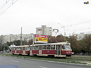 Tatra-T3SU #675-687 20-го маршрута на проспекте Победы в районе остановки "Школьная"