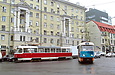 Tatra-T3SUCS #701 5-го маршрута и Tatra-T3SU #3095 6-го маршрута на улице Евгения Котляра возле РК "Южный вокзал"