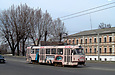 Tatra-T3SUCS #702 8-го маршрута на Московском проспекте спускается с Корсиковского путепровода