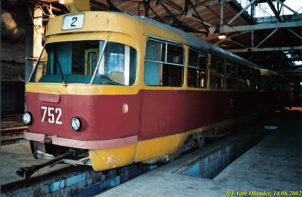 Tatra-T3SU #752 в производственном корпусе Салтовского трамвайного депо