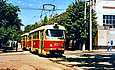 Tatra-T3SU #924-929 20-го маршрута на улице Чеботарской пересекает улицу Малопанасовскую