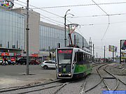 Т3-ВПНП #585 28-го маршрута на улице Моисеевской перед поворотом на улицу Шевченко
