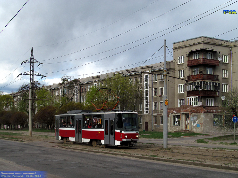 Tatra-T6A5 #4534 5-го маршрута на улице Морозова возле улицы Дизельной