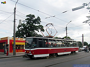 Tatra-T6A5 #4553 27-го маршрута на улице Гольдберговской возле Молчановского переулка