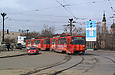 Tatra-T6B5 #1557-1558 6-го маршрута поворачивает с улицы Полтавский шлях на Пролетарскую площадь