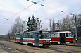 Tatra-T6B5 #4531 16-А маршрута и Tatra-T3M #8039 27-го маршрута на конечной станции "Салтовская"