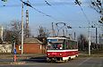 Tatra-T6B5 #4551 8-го маршрута на Салтовском шоссе пересекает проспект Льва Ландау