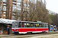 Tatra-T6B5 #4552 27-го маршрута на улице Героев Труда, перед перекрёстком с улицей Гвардейцев Широнинцев