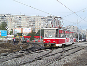 Tatra-T6B5 #4552 16-го маршрута на улице Героев Труда возле одноименной станции метро