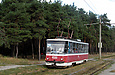 Tatra-T6B5 #4561 16-го маршрута на улице Героев труда отправился от остановки "Сосновый бор"