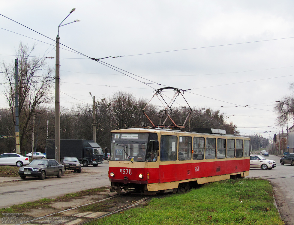 Tatra-T6B5 #4570 8-го маршрута на перекрестке улиц Плехановской и Морозова