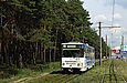 Tatra-T6B5 #4573 16-го маршрута на улице Героев Труда в районе остановки "Сосновый бор"