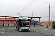 Богдан-Т70117 #2638 47-го маршрута разворачивается на терминале возле станции метро "Героев труда"