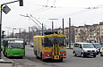 КТГ-1 #018 и Богдан-А092 гос.# АХ3255ВМ 107-го маршрута на проспекте Гагарина в районе улицы Одесской