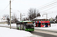 ЛАЗ-Е183А1 #2104 3-го маршрута на проспекте Косиора перед перекрестком с улицей Высоковольтной