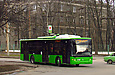 ЛАЗ-Е183А1 #2106 1-го маршрута поворачивает с бульвара Богдана Хмельницкого на улицу Танкопия