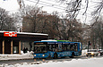 ЛАЗ-Е183А1 #2108 3-го маршрута на проспекте Героев Сталинграда отправляется от остановки "Микрорайон 27"