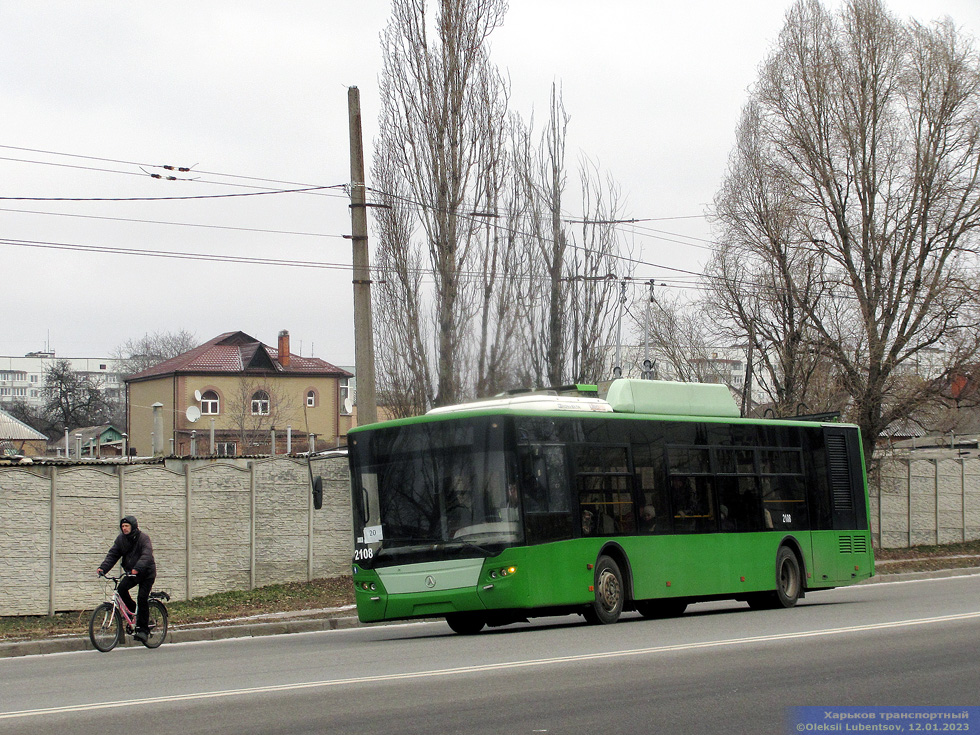 ЛАЗ-Е183А1 #2108 20-го маршрута на Юбилейном проспекте в районе улицы Бобруйской