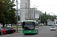 ЛАЗ-Е183А1 #3402 2-го маршрута на проспекте Победы в районе проспекта Людвига Свободы