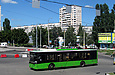 ЛАЗ-Е183А1 #3403 2-го маршрута на проспекте Людвига Свободы разворачивается на конечной станции "Проспект Победы"
