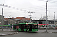 ЛАЗ-Е183А1 #3403 17-го маршрута на проспекте Науки прибывает на конечную "Станция метро "Научная"