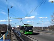 ЛАЗ-Е183А1 #3405 46-го маршрута на Московском проспекте следует по Плиточному путепроводу