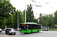 ЛАЗ-Е183А1 #3407 22-го маршрута на проспекте Правды разворачивается на конечной станции "Ст.метро "Университет"