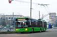 ЛАЗ-Е301D1 #2201 на разворотном круге возле станции метро "Научная"