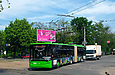 ЛАЗ-Е301D1 #2202 1-го маршрута выезжает с улицы Броненосца "Потемкин" на площадь Восстания