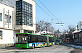 ЛАЗ-Е301D1 #2205 3-го маршрута на конечной станции "Улица Университетская"