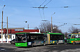 ЛАЗ-Е301D1 #2210 27-го маршрута разворачивается на конечной станции "Улица Новый быт"