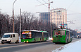 ЛАЗ-Е301D1 #2219  и #2203 1-го маршрута на проспекте Героев Сталинграда возле конечной станции "28-й микрорайон"