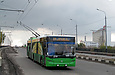 ЛАЗ-Е301D1 #2219 19-го маршрута на проспекте Льва Ландау спускается с Коммунального путепровода