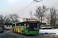 ЛАЗ-Е301D1 #2223 6-го маршрута разворачивается на конечной "Ж/д станция Основа"