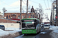 ЛАЗ-Е301D1 #2225 6-го маршрута на улице Кузнечной пересекает Лопатинский переулок