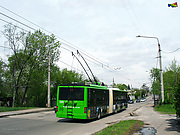 ЛАЗ-Е301D1 #3205 24-го маршрута на улице Якира выезжает на мост через реку Немышля